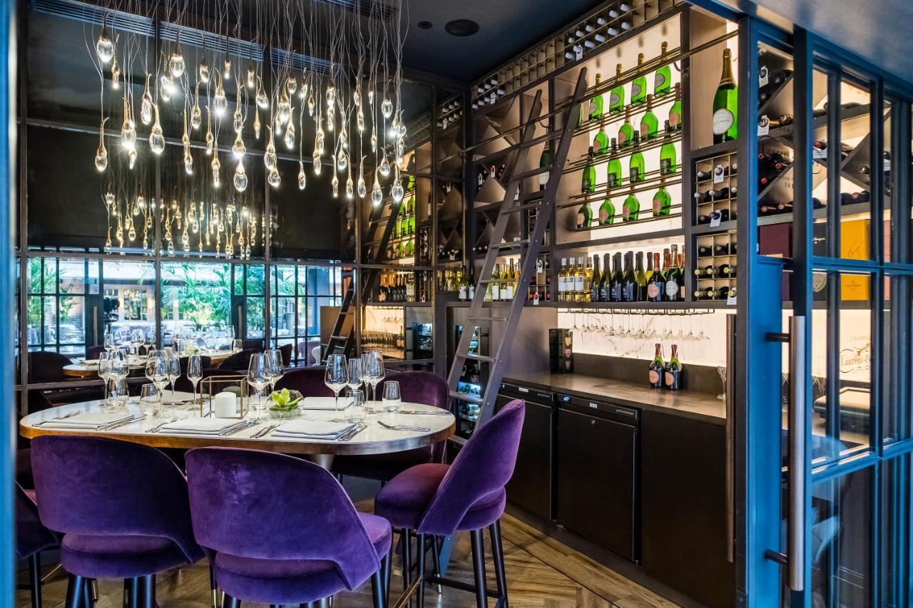 Grosvenor Pulford Hotel & Spa Екстериор снимка