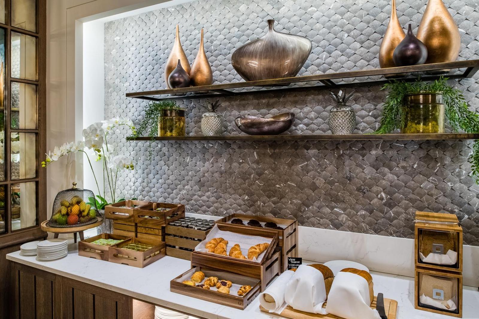 Grosvenor Pulford Hotel & Spa Екстериор снимка